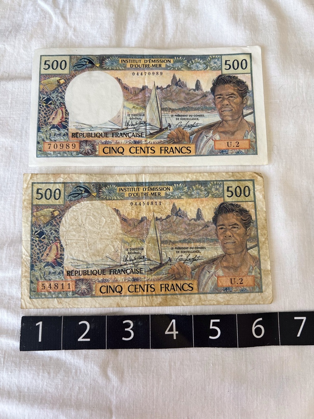 Vintage Tahiti Papeete 500 Francs CFP Banknote Pair IEOM French Polynesia 1985